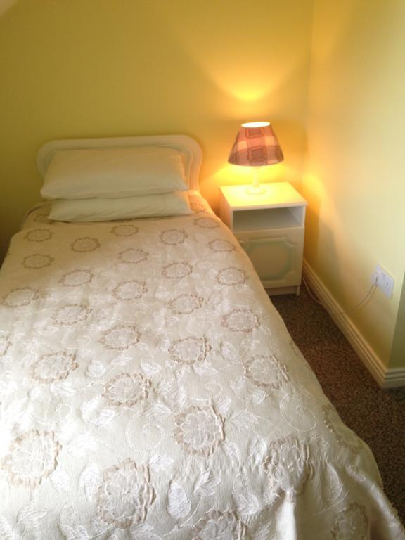 An Gleann Accommodation Milltown Malbay Room photo